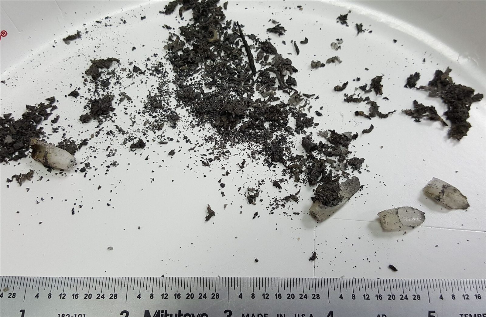 Wear debris analysis of machinery lubricant particles